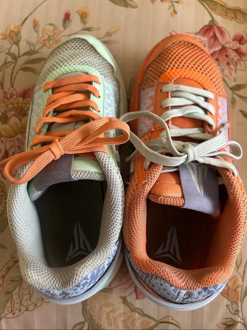 Nike JA 1 Mismatched Sneakers 4.5Y RARE